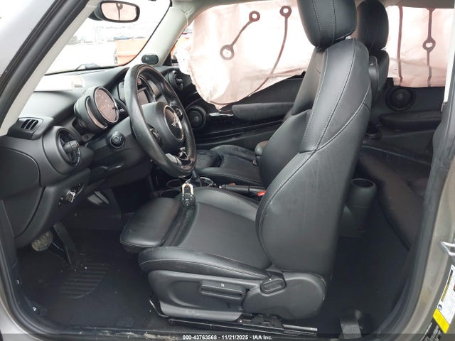 2017 MINI HARDTOP WMWXP7C35H3B94415 Photo 4