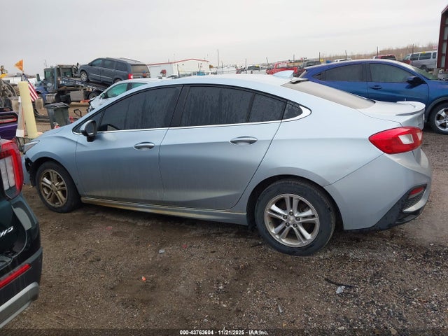 Продаж на аукціоні авто 2017 Chevrolet Cruze Lt Auto, vin: 1G1BE5SM9H7226640, номер лоту: 43763604