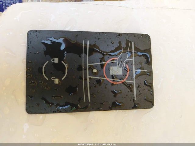 2023 TESLA MODEL Y 7SAYGDEE9PA099939 Photo 10