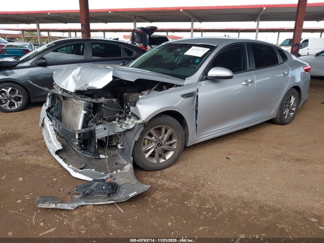 Auction sale of the 2020 Kia Optima Lx, vin: 5XXGT4L3XLG420242, lot number: 43763714