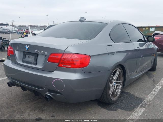 2013 BMW 335IS WBAKG1C55DJ217655 Photo 3