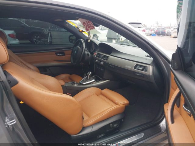 2013 BMW 335IS WBAKG1C55DJ217655 Photo 4