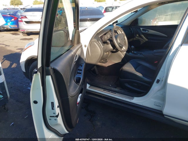 43763747 :رقم المزاد ، JN1BJ0RP5HM380708 vin ، 2017 Infiniti Qx50 مزاد بيع