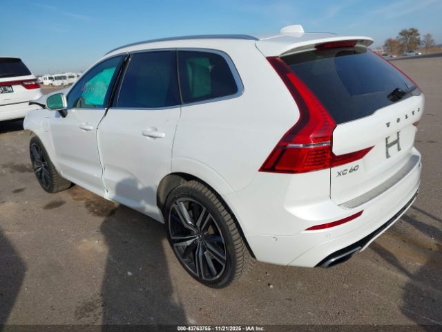2019 VOLVO XC60 HYBRID LYVBR0DM9KB187935 Photo 2