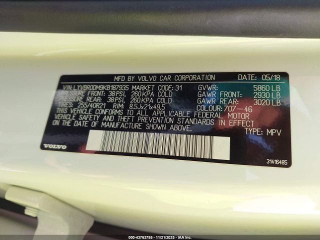 2019 VOLVO XC60 HYBRID LYVBR0DM9KB187935 Photo 8