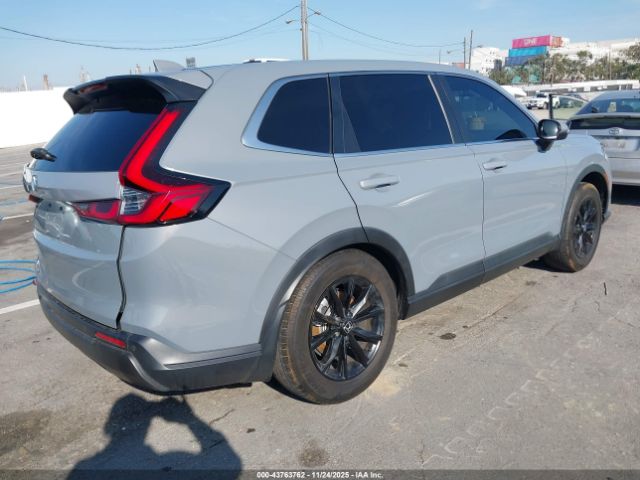 2024 HONDA CR-V 2HKRS3H7XRH305641 Photo 3