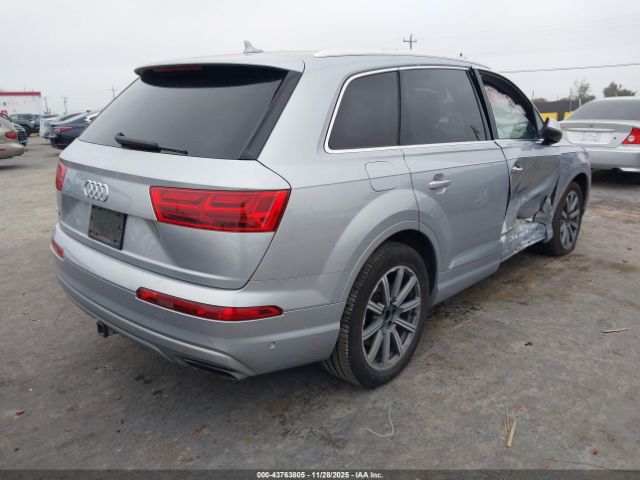 2019 AUDI Q7 WA1LAAF75KD005155 Photo 3