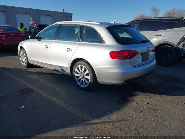 2010 AUDI A4 WAUWFAFLXAA062885 Photo 2