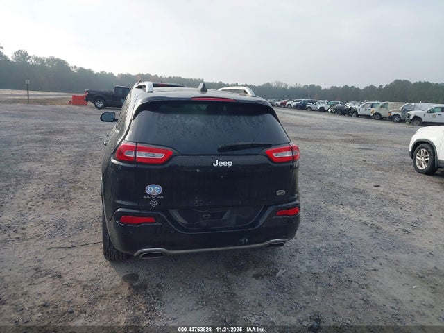 43763828 :رقم المزاد ، 1C4PJMJS6HW634795 vin ، 2017 Jeep Cherokee Overland 4x4 مزاد بيع