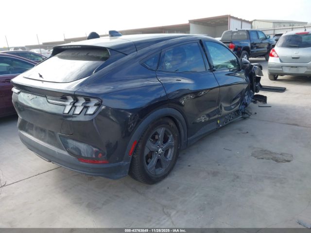 2022 FORD MUSTANG MACH-E 3FMTK1RM6NMA42577 Photo 3