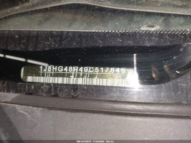 2009 JEEP COMMANDER 1J8HG48P49C517846 Photo 8