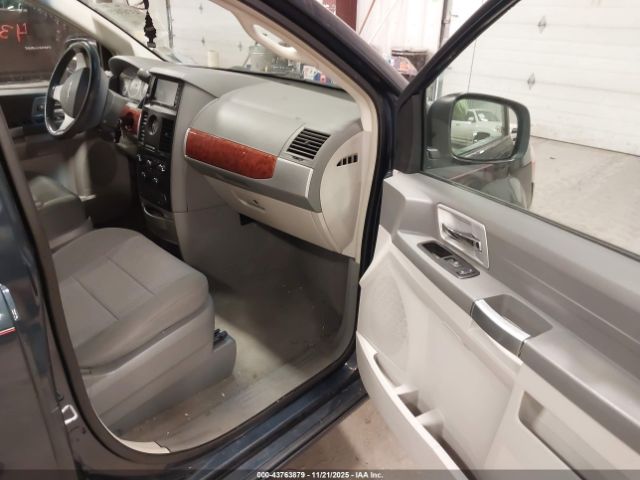 2008 CHRYSLER TOWN & COUNTRY 2A8HR54P58R840539 Photo 4