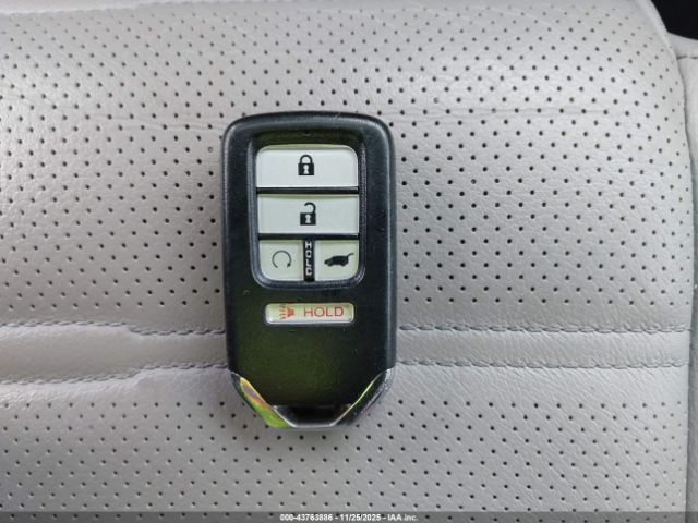 2017 HONDA CR-V 2HKRW2H87HH628955 Photo 10