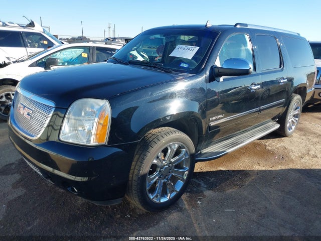 2014 GMC YUKON XL 1500 1GKS1MEF7ER110058 Photo 1