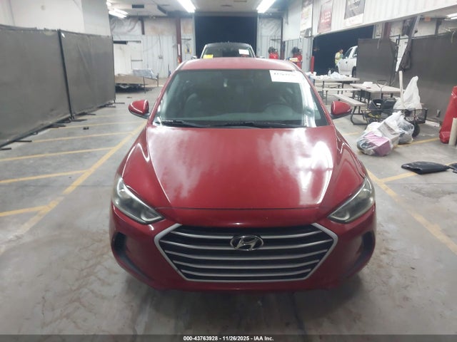 5NPD84LF7HH038213 Hyundai ELANTRA SE