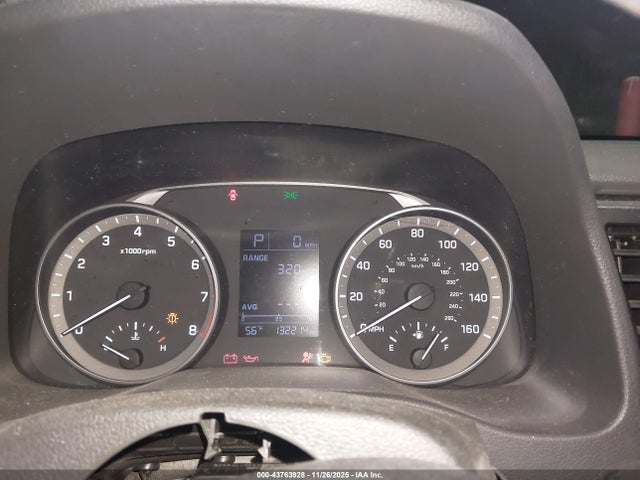 5NPD84LF7HH038213 Hyundai ELANTRA SE