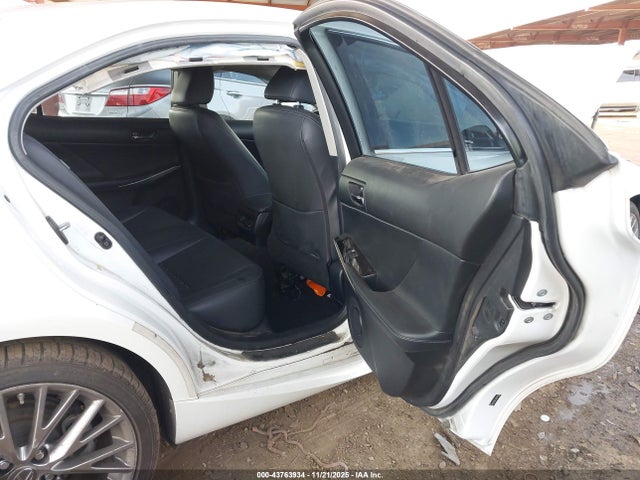 Продажа на аукционе авто 2015 Lexus Is 250, vin: JTHBF1D25F5069432, номер лота: 43763934