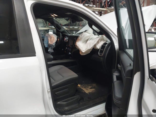 43763940 :رقم المزاد ، 1C6SRFFP5SN559692 vin ، 2025 Ram 1500 Big Horn  4x4 5'7 Box مزاد بيع