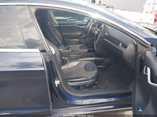 2013 TESLA MODEL S 5YJSA1DNXDFP06014 Photo 4