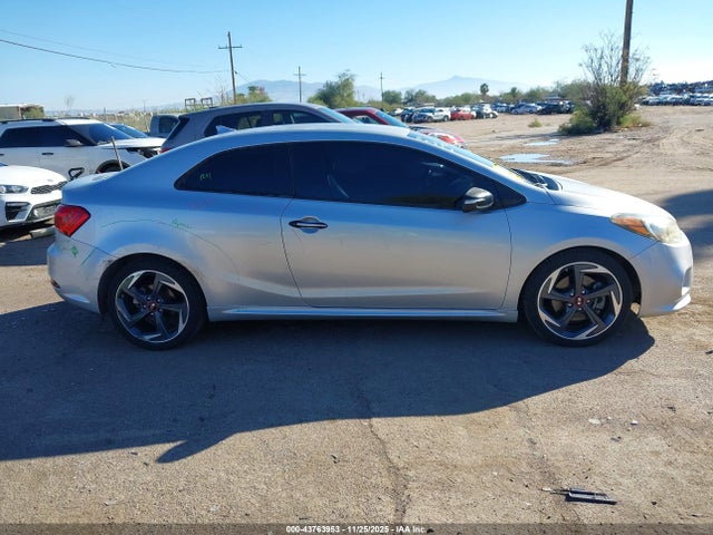 KIA Forte Koup Sx 2016 KNAFZ6A35G5604584 Image 13