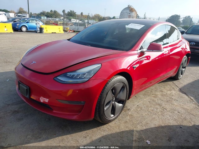 2018 TESLA MODEL 3 5YJ3E1EA8JF058463 Photo 1