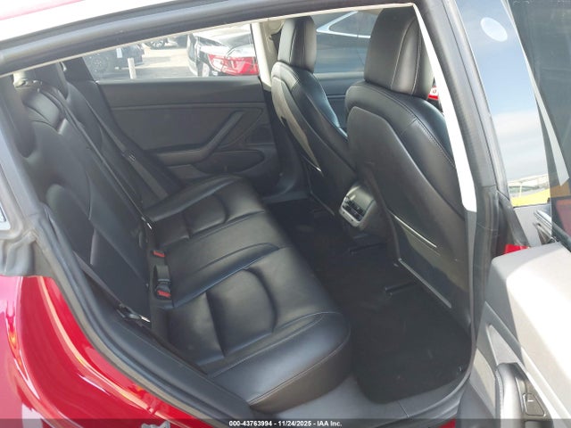 2018 TESLA MODEL 3 5YJ3E1EA8JF058463 Photo 7