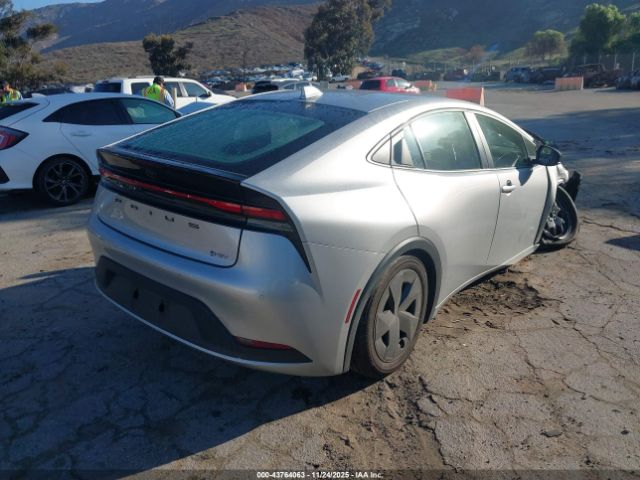 2024 TOYOTA PRIUS JTDACAAUXR3035840 Photo 3