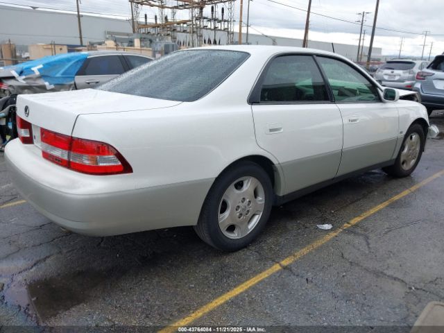 2000 LEXUS ES 300 JT8BF28G1Y0266416 Photo 3