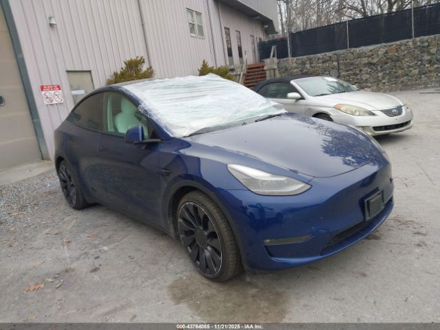 2022 TESLA MODEL Y 7SAYGDEFXNF375957 Photo 0