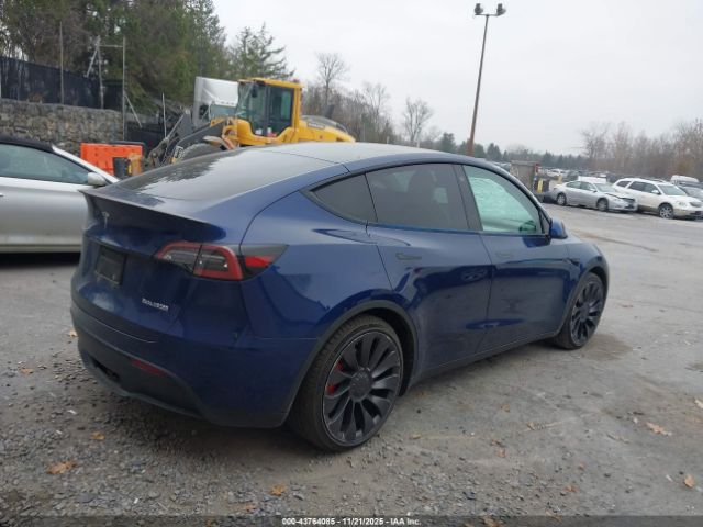 2022 TESLA MODEL Y 7SAYGDEFXNF375957 Photo 3