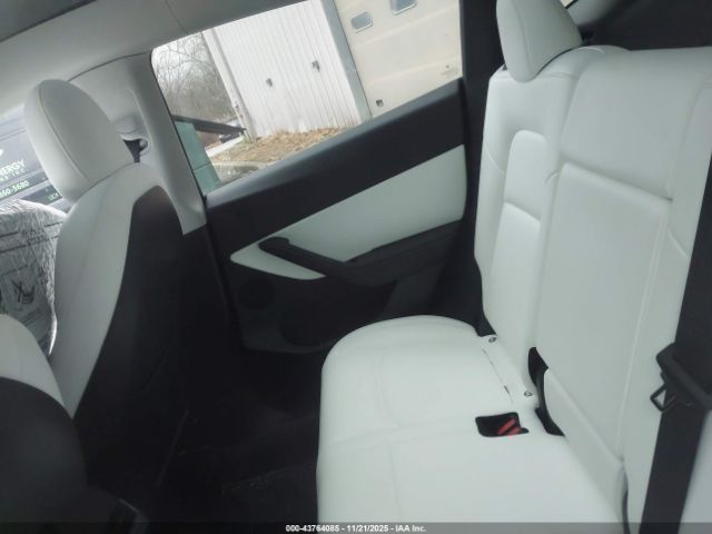 2022 TESLA MODEL Y 7SAYGDEFXNF375957 Photo 7