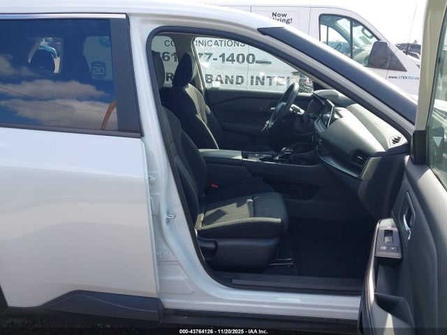 2025 NISSAN ROGUE 5N1BT3BAXSC869208 Photo 4