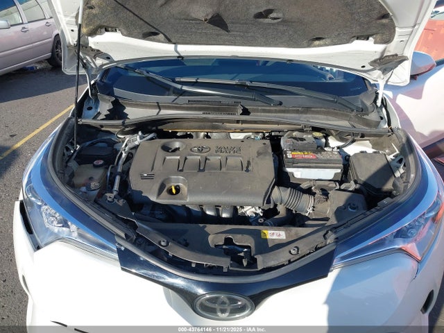 JTNKHMBXXK1026651 Toyota C-HR LE