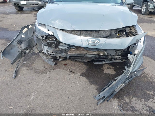 KMHLM4AG3MU155866 Hyundai ELANTRA SEL