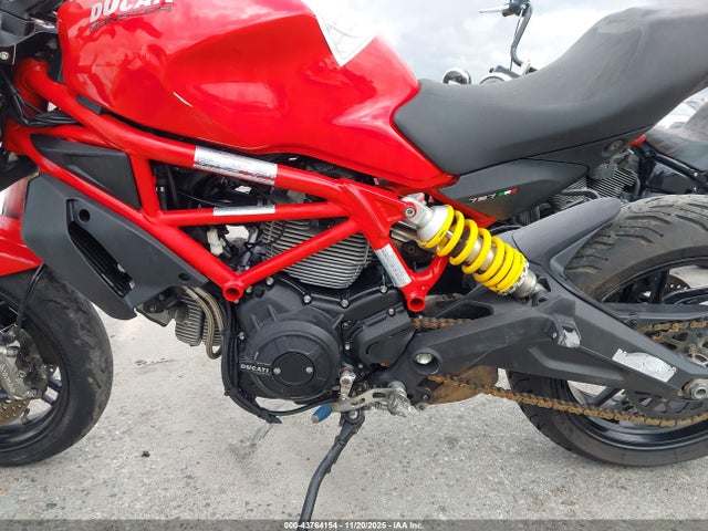 ZDMMADBM3HB001797 Ducati Monster 797