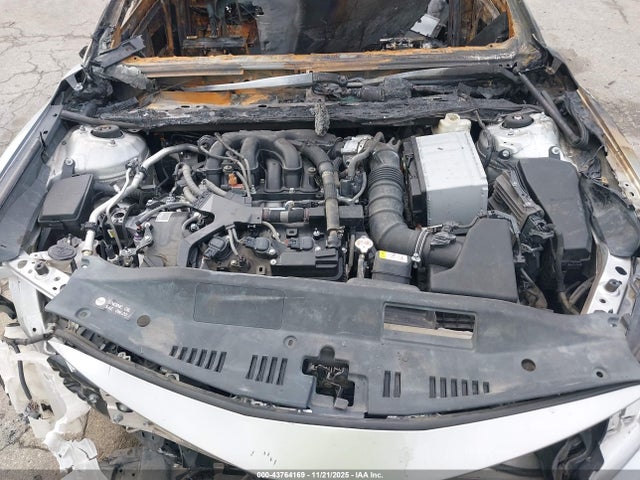 4T1BZ1HK7JU005924 Toyota Camry Xle V6