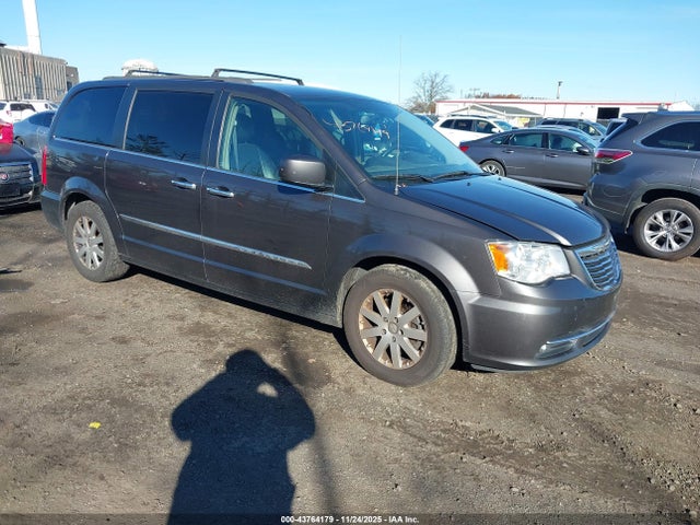 Aukcja sprzedaży 2015 Chrysler Town & Country Touring, vin: 2C4RC1BG3FR572404, numer aukcji: 43764179