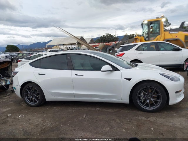 5YJ3E1EB4MF069893 Tesla Model 3 Long Range Dual Motor All-wheel Drive