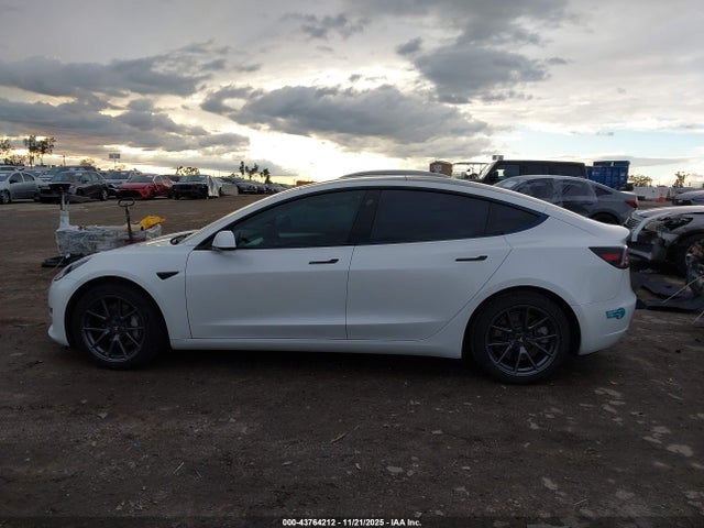 5YJ3E1EB4MF069893 Tesla Model 3 Long Range Dual Motor All-wheel Drive