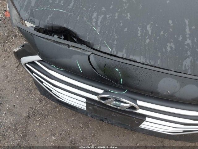 KMHD84LF1JU584335 Hyundai Elantra Value Edition