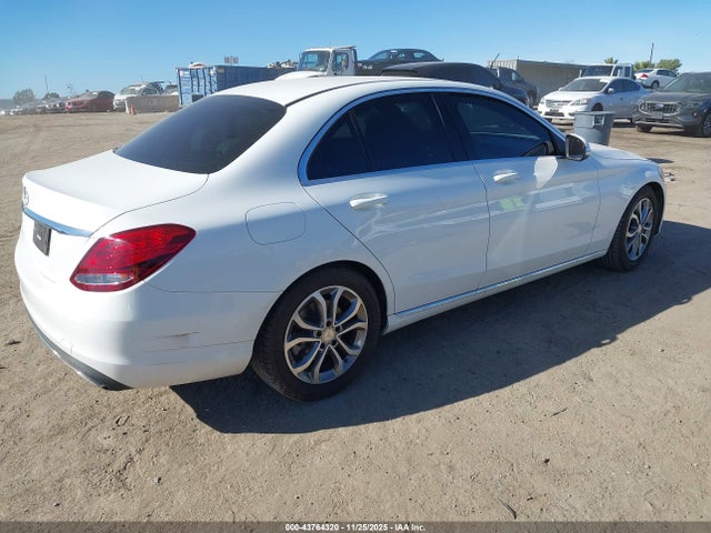 Mercedes-Benz C 300 2015 55SWF4JB5FU066746 Image 4