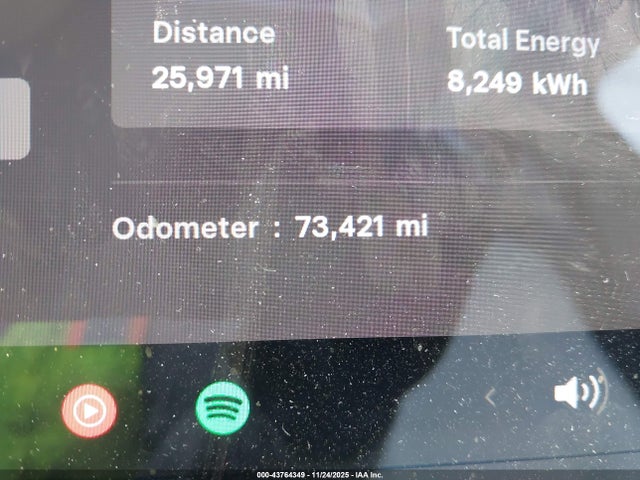 2021 TESLA MODEL Y 5YJYGDEF6MF073044 Photo 6