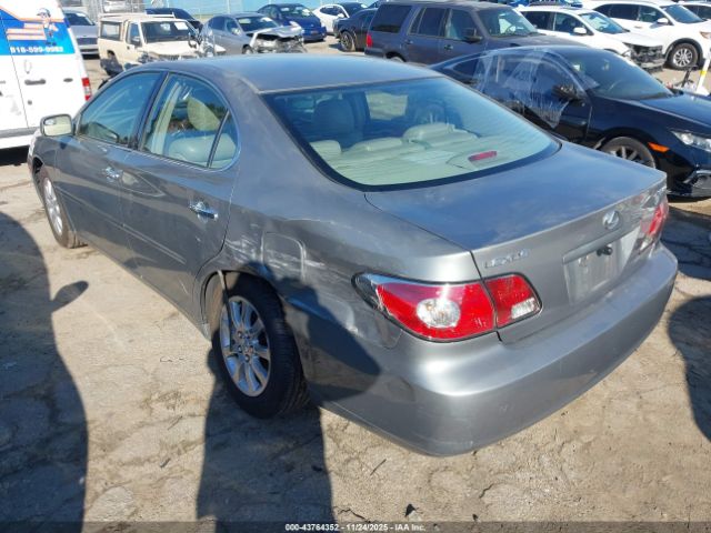 2003 LEXUS ES 300 JTHBF30G230102828 Photo 2