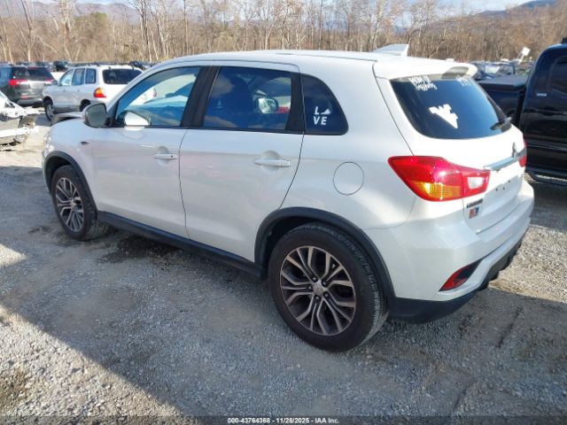 2019 MITSUBISHI OUTLANDER SPORT JA4AR3AU1KU027971 Photo 2