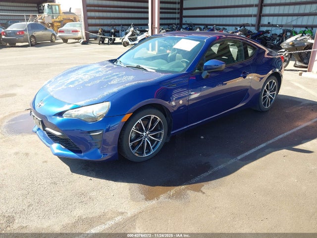 2017 TOYOTA 86 JF1ZNAA11H8702921 Photo 1