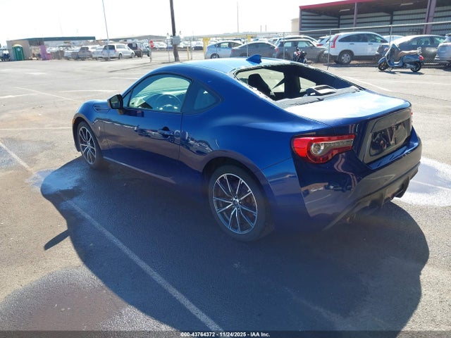 2017 TOYOTA 86 JF1ZNAA11H8702921 Photo 2