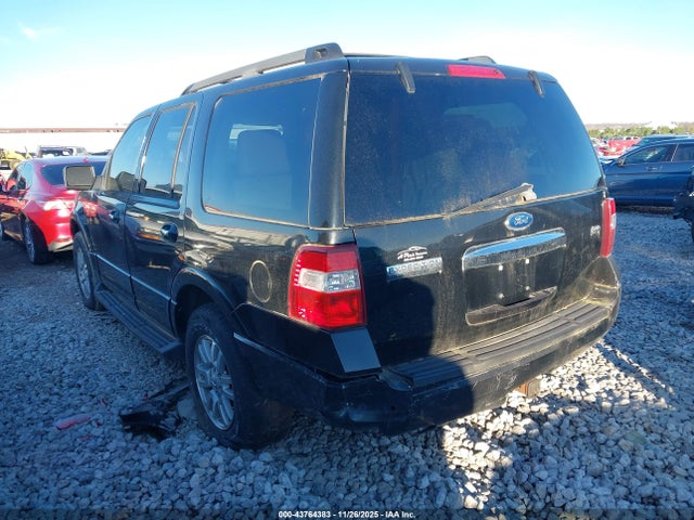 2011 FORD EXPEDITION 1FMJU1J54BEF24021 Photo 2