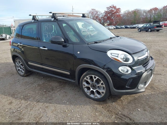2014 FIAT 500L ZFBCFADH7EZ007082 Photo 0