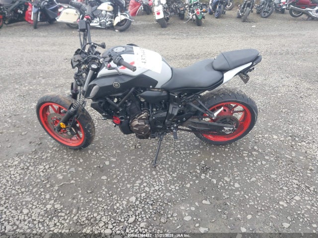 JYARM27EXKA005112 Yamaha MT07