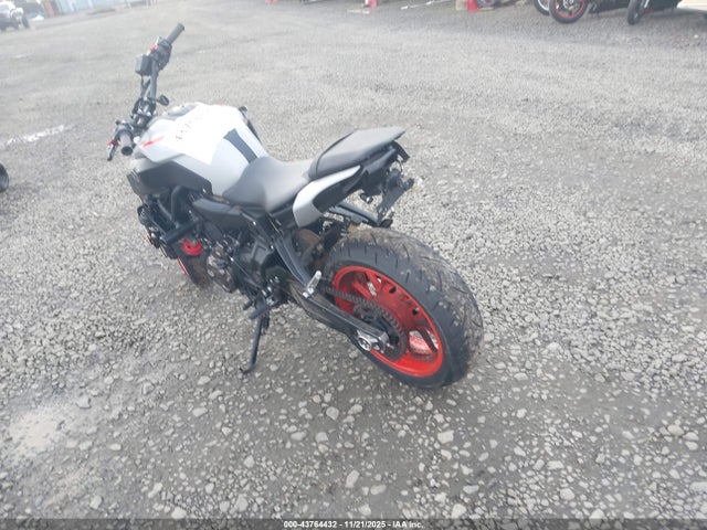 JYARM27EXKA005112 Yamaha MT07